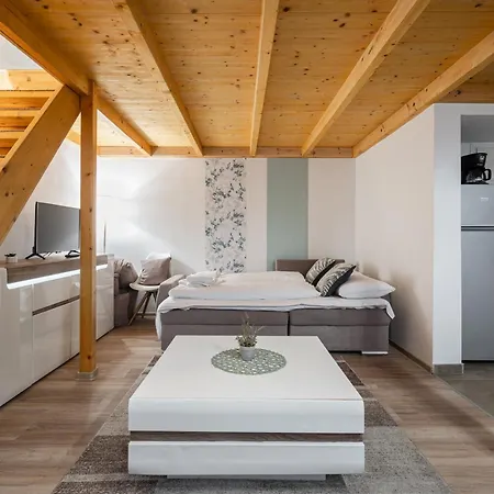 Apartment Mingle Space