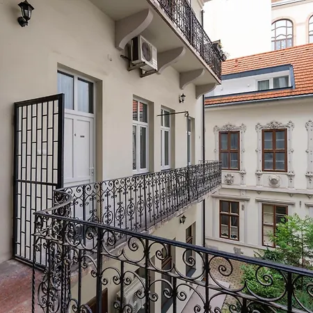 Mingle Space * Budapest